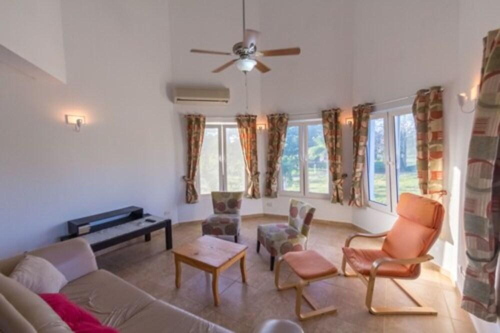 Villa Elisabeth La Mulata Interior