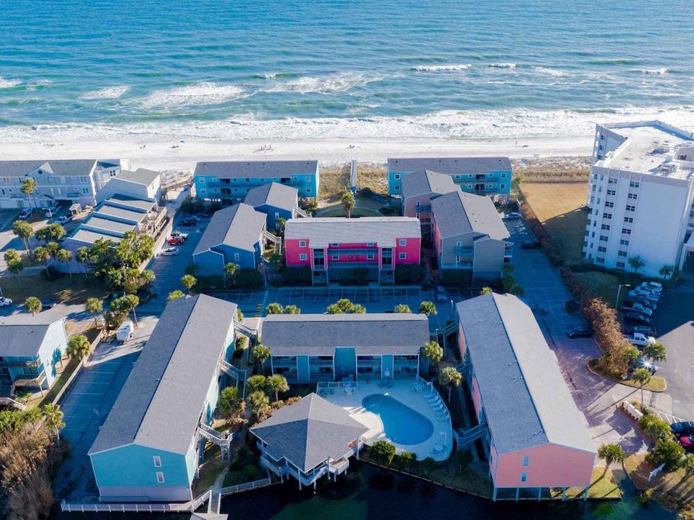 فيلاس أون ذا جالف ربي7 - ليب فلوب إن المنطقة الخارجية