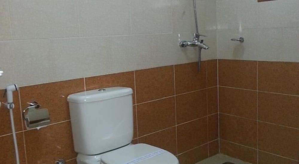 جرزيز للشقق الفندقية حمام