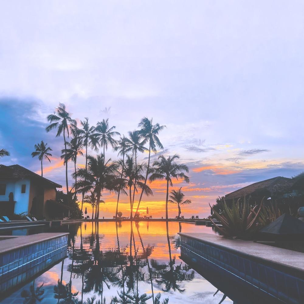 Wattura Resort and Spa Exterior