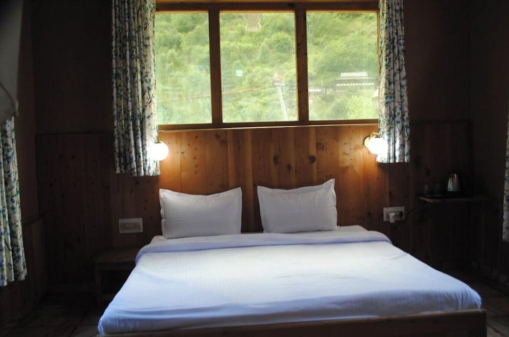 Virman Hillside Resort