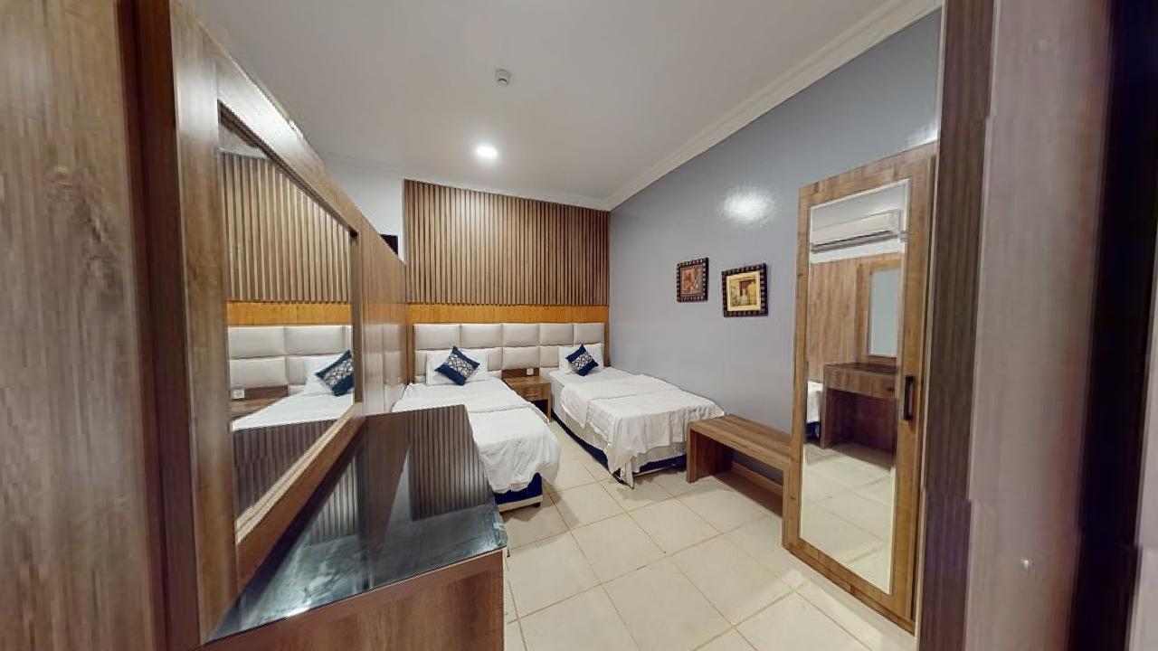 شاليه بتصميم رائع وبأثاث مريح وبسيط | 2028 غرفة