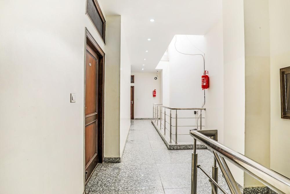 فاب هوتل نيو دي كاي بالاس الردهة