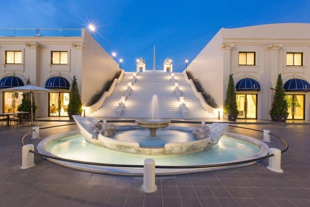 Jupiter Trevi Resort and Spa Featured Image