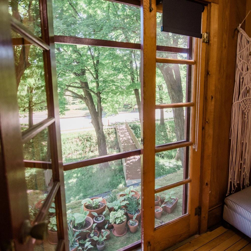 جاك رو ديبدل ويبوتيك هوتل غرفة