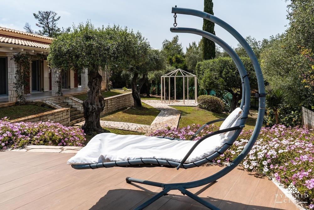 لاكشري فيلا أفرودايتي المنطقة الخارجية