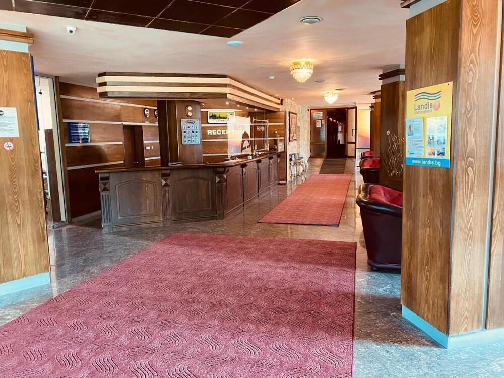 هوتل صن سيت