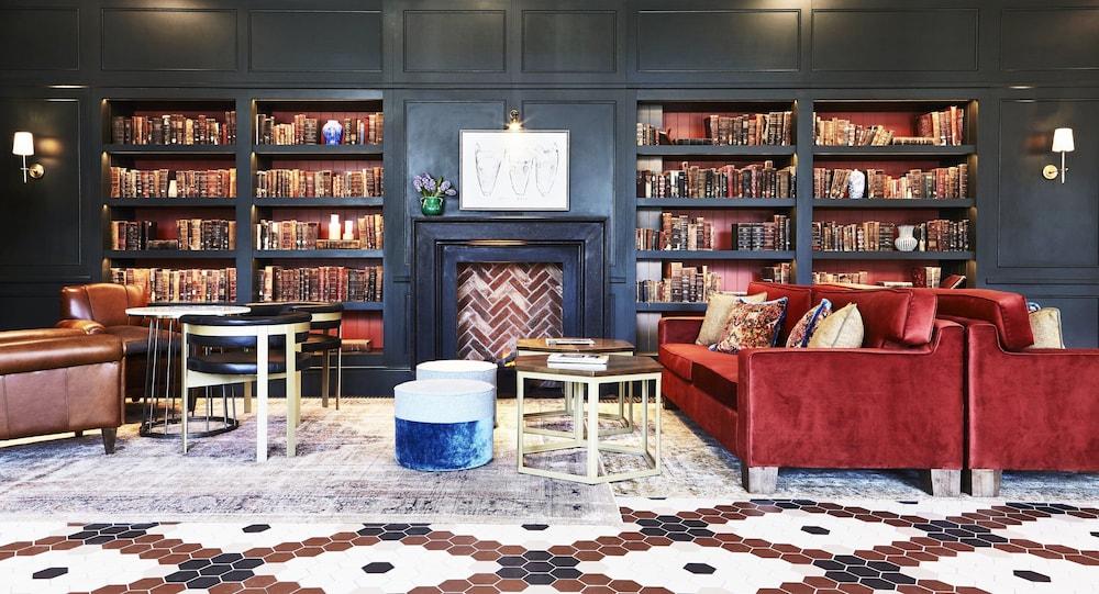 كلايتون هوتل كامبريدج منطقة الانتظار في الردهة