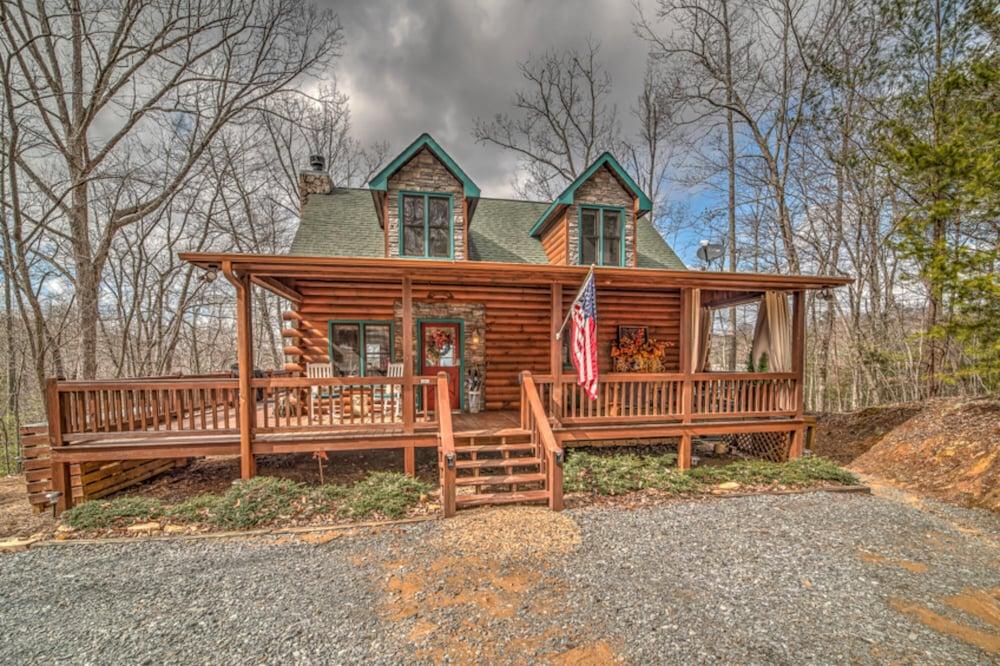 Absolute Bliss Lodge by Escape to Blue Ridge