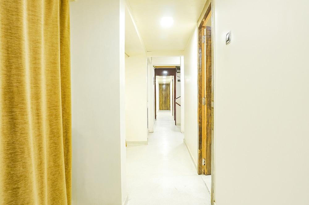 Fabexpress Gargi Executive Lobby