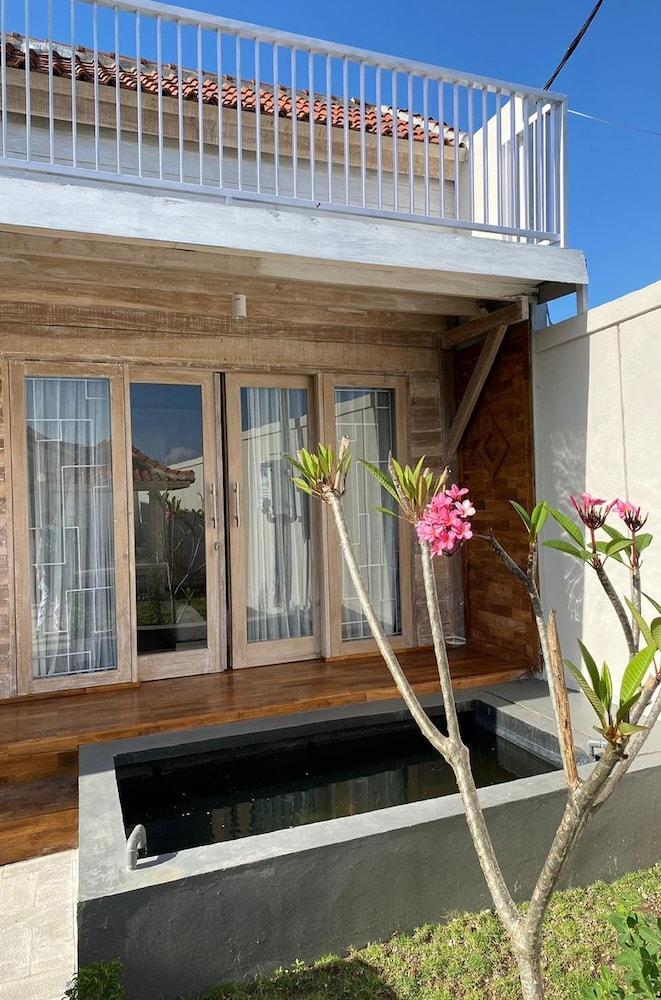 هوتل أو بيلي جيوان موكتي نارمادا ني ر ٕسا رن وين ارمادا المنطقة الخارجية