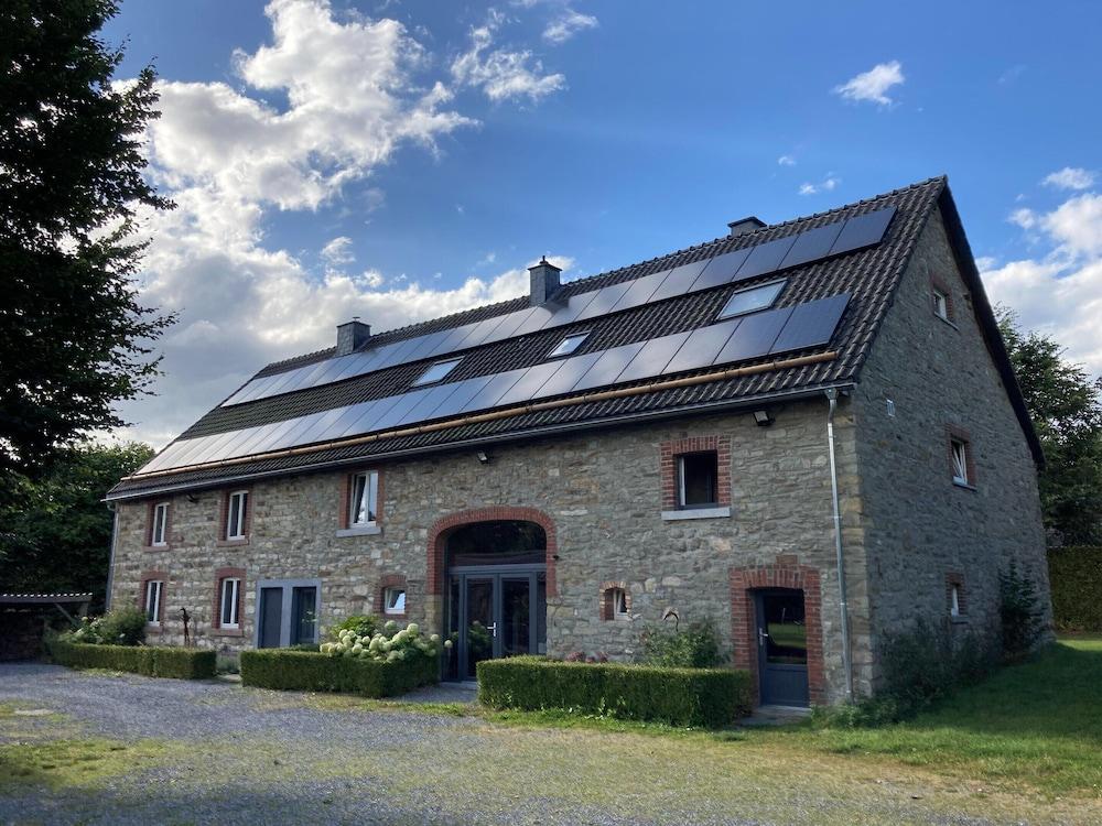 هوليداي هوم ويذ سونا إن سوربرو