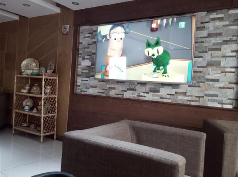 Assala Lobby