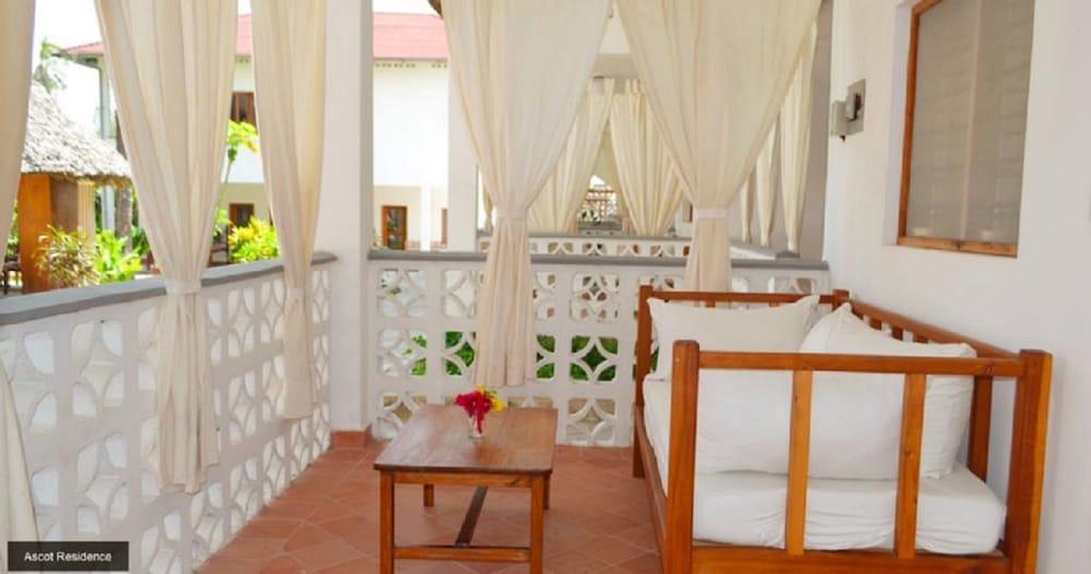 Ascot Residence One Bedroom Apartment