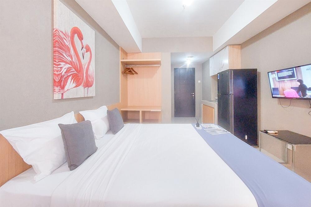 Simply Look Studio at Baileys Apartment Room