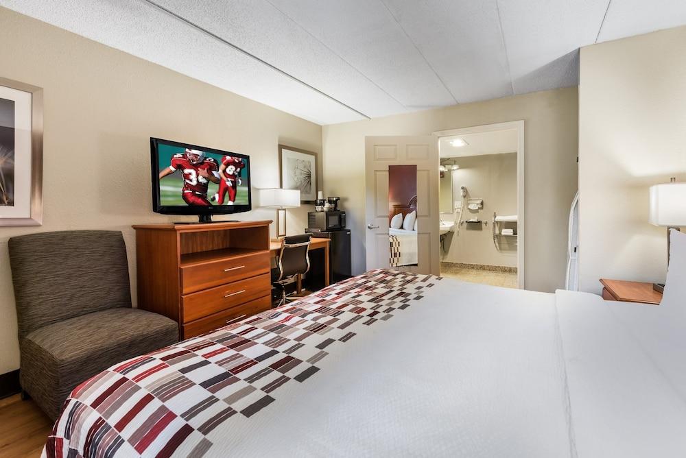 Red Roof Inn Morton Grove Room