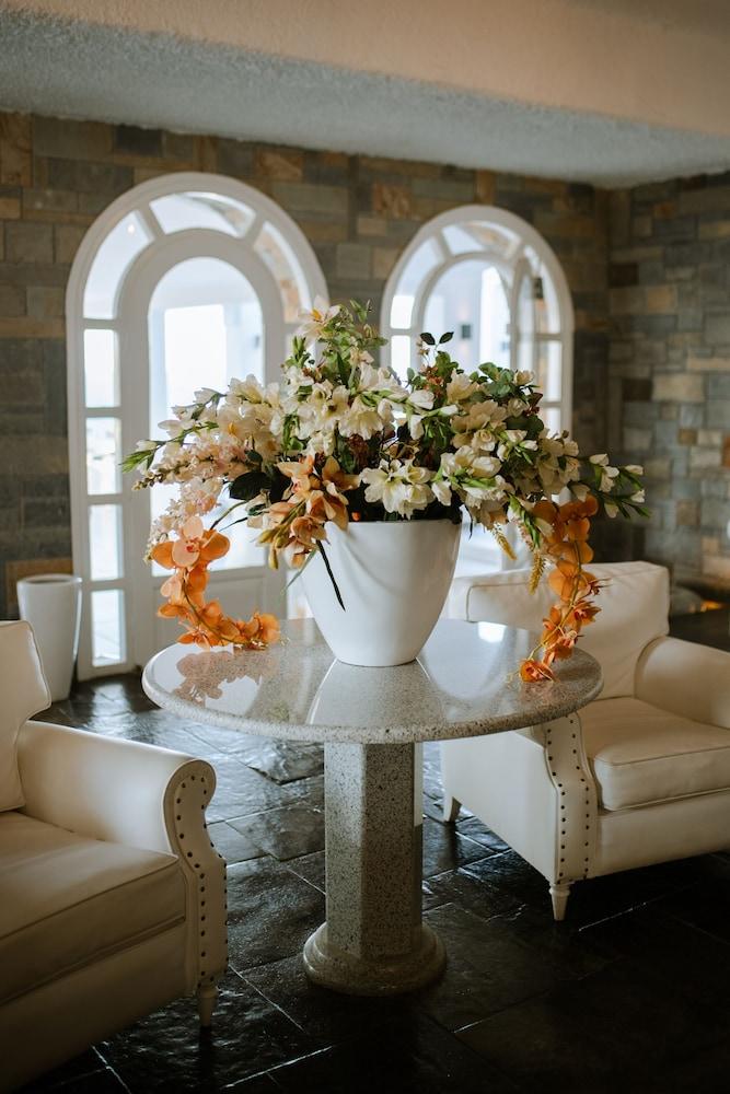 بينينسولا ريزورت آند سبا -سشامامل جميع الخدمات