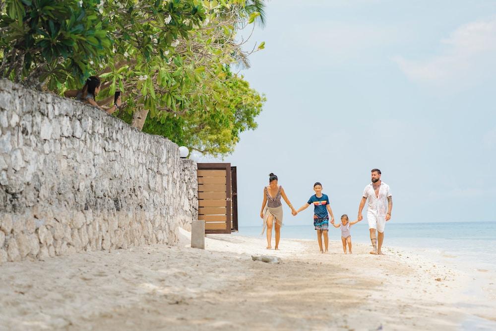 كلوب سيرينا ريزورت