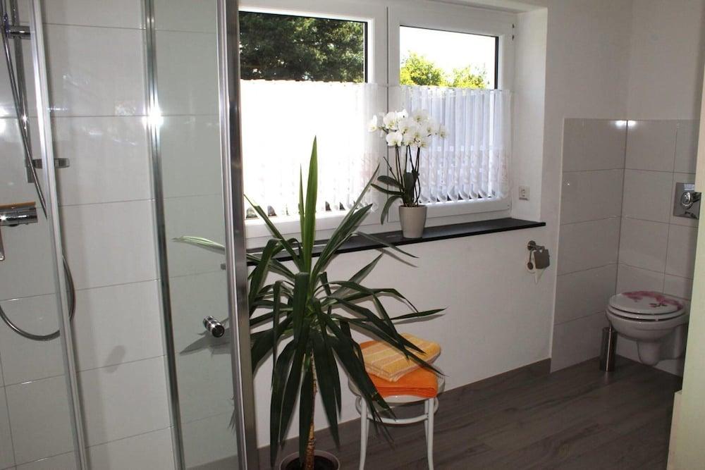 سيبنيتز جاردن ريتريت حمام