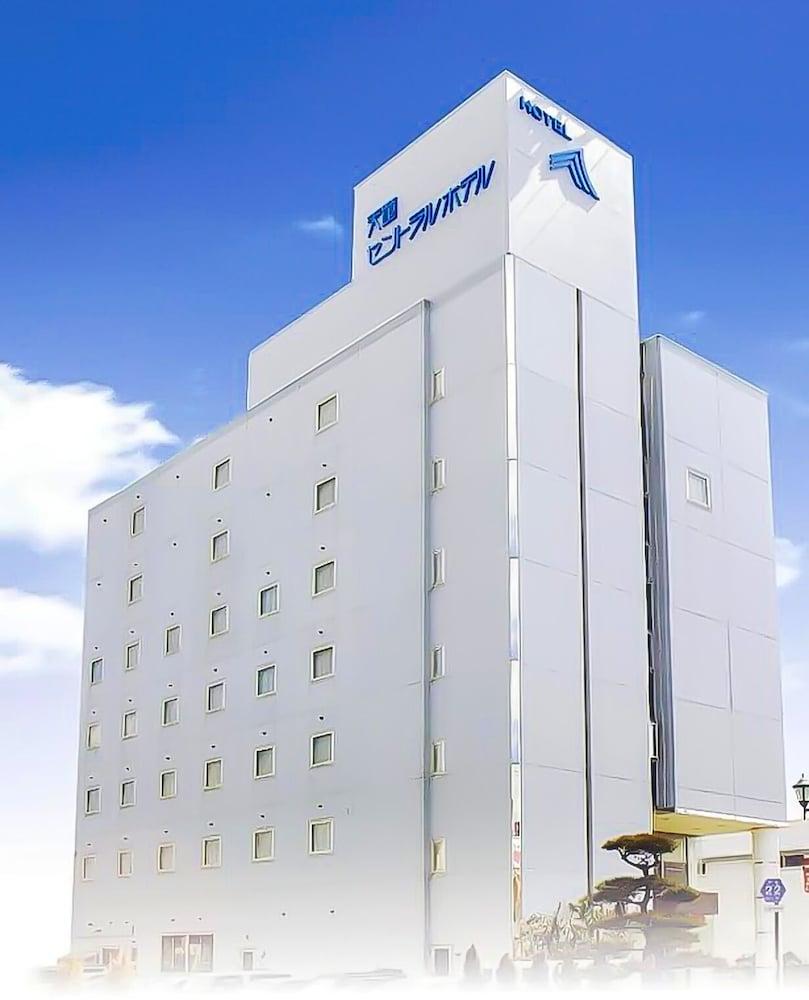 تيندو سنترال هوتل