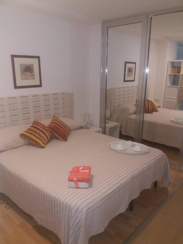 Holiday Home for 2 in Donnalucata Room