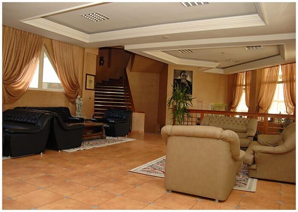 Le Chamonix Lobby Lounge