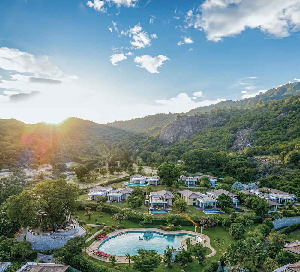 THE SPIRIT RESORT HUA HIN