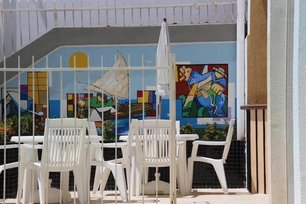 Rede Andrade Jangadeiro Property Grounds