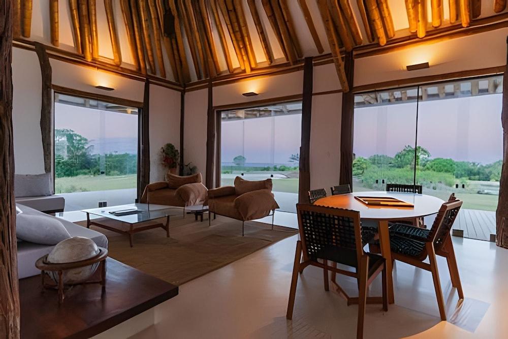 مورو دا لوز باهيا ٔواسيس بارتيكولار داخلي