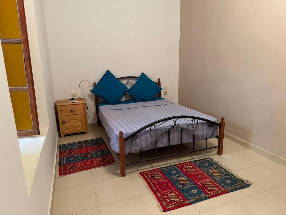 شامبر دي أوت رياض دار تزولت غرفة