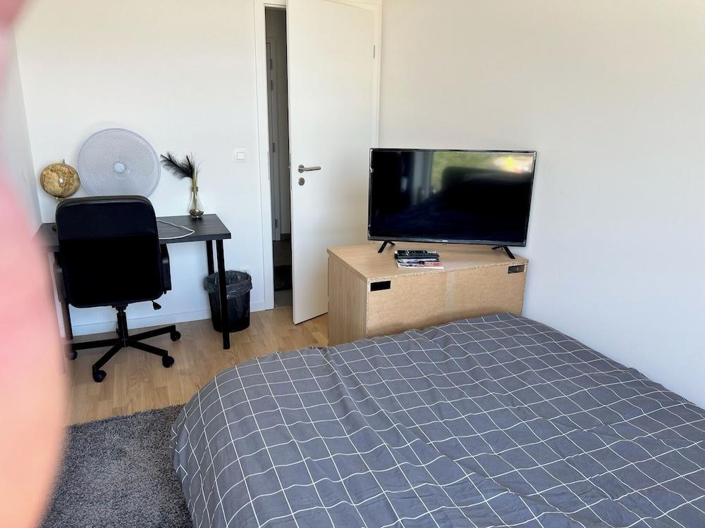 Nice accomodation close to atonium Room