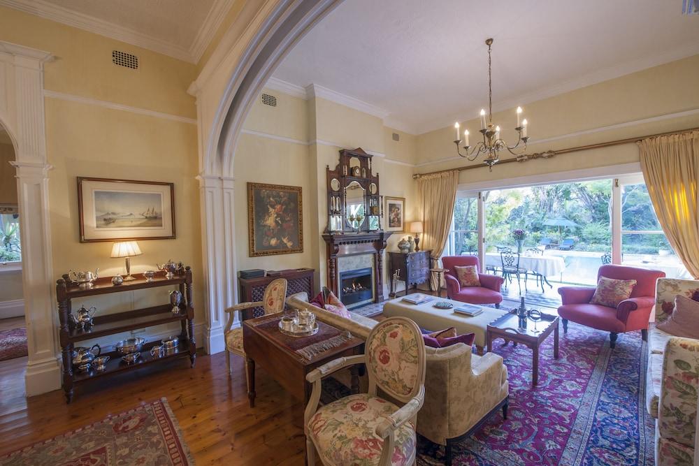 هاكلوود هيل كنتري هاوس منطقة الانتظار في الردهة