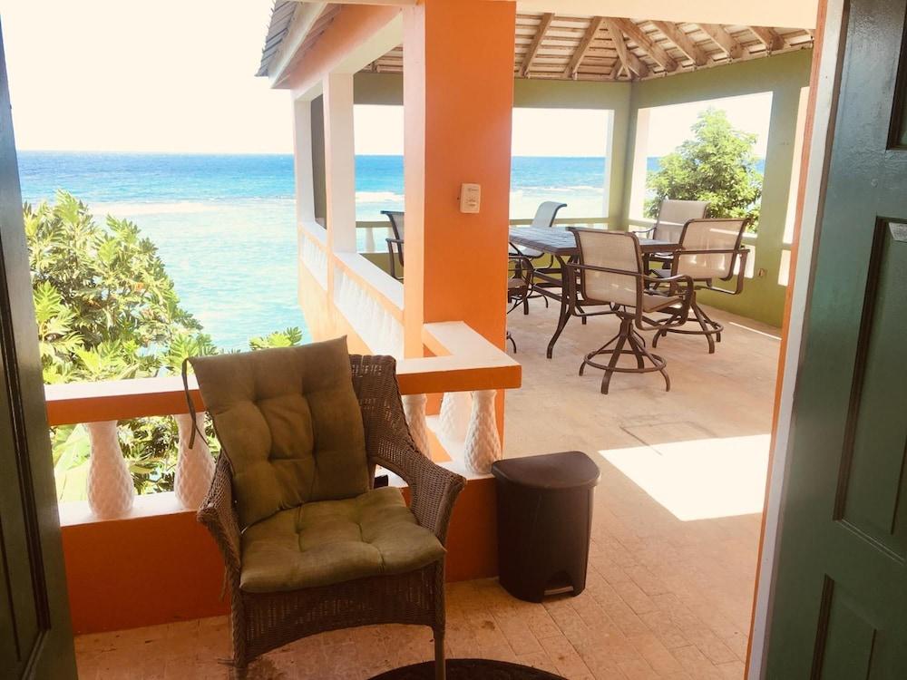 The Villa At Pineapple Cove Resort