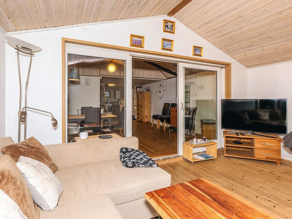 مسكن لقضاء العطلات يتسع لـ 8 أشخاص في فارسو داخلي