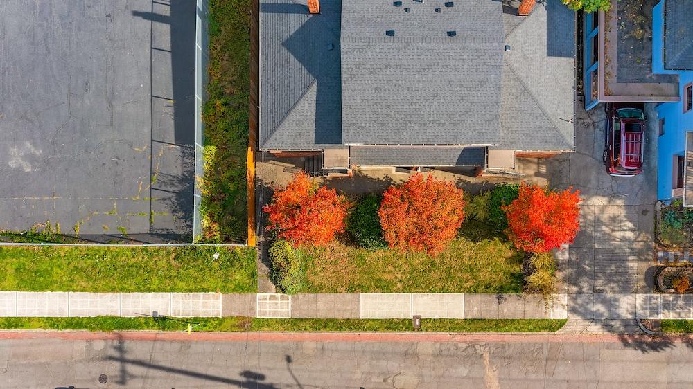 سياتلز أورانج كراون 87 واكسكور منظر من الجو