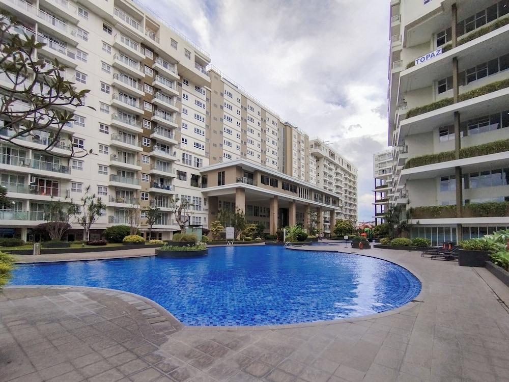 Homey 3Br With Pool View At Gateway Pasteur Apartment Exterior