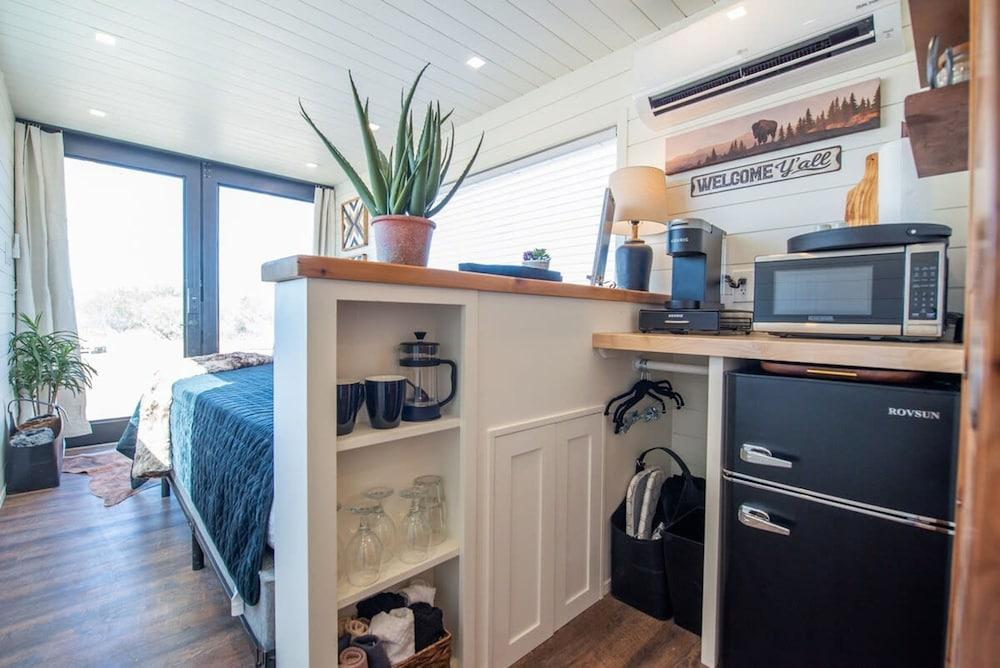 New The Buffalo -shipping Container in Alpine Room