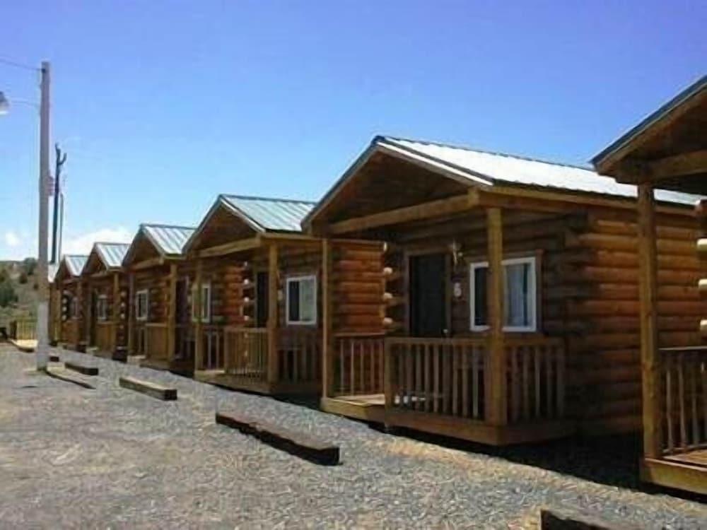 Bryce GatewayInn Cabins