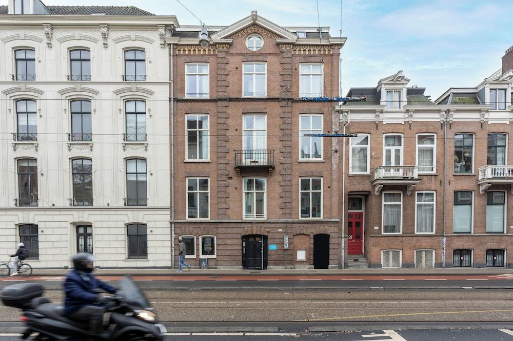 Numa Amsterdam Helmers Exterior
