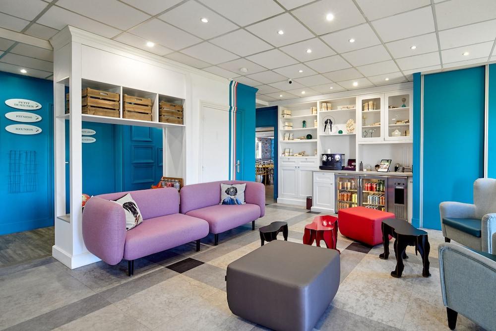 بي آند بي هوتل سان مور كريتي منطقة الجلوس في الردهة