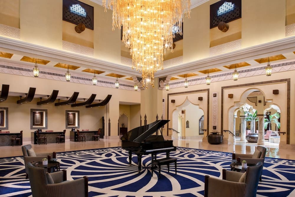 Sharq Village & Spa, a Ritz-Carlton Hotel Lobby