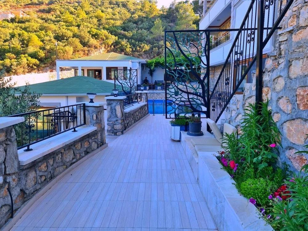 فاديسو أبارت هوتل المنطقة الخارجية