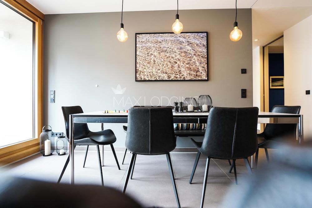 Max Lodging GmbH & Co KG Featured Image