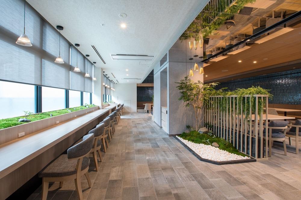 فيلا فونتين جراند أوساكا أوميدا