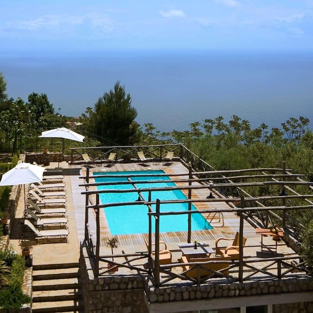 لو كابانيل - بوهيم غرفة