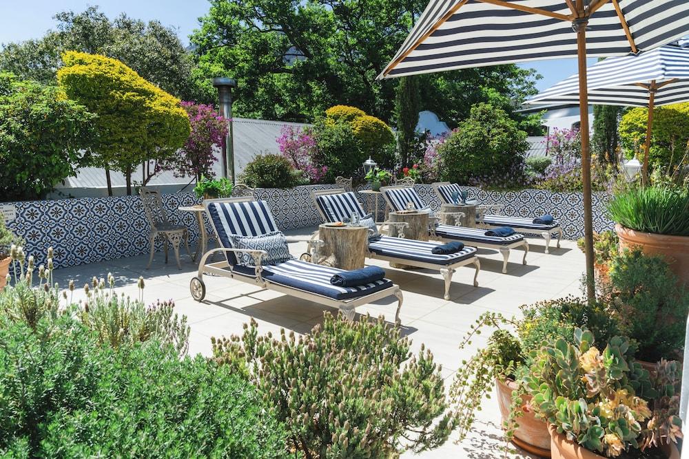 The Last Word Franschhoek Sundeck