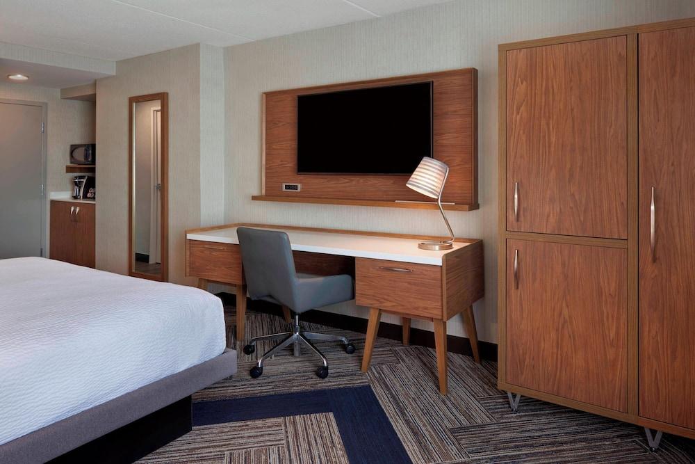 فور بوينتس باي شيراتون هاميلتون - ستوني كريك غرفة