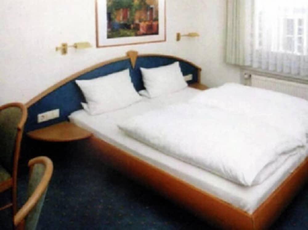 هوتل فرانكفورتر هوف