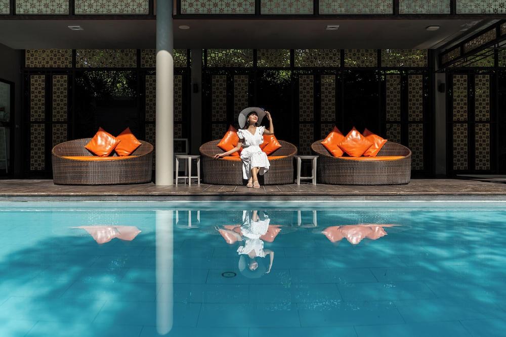 براود فوكيت المنطقة الخارجية