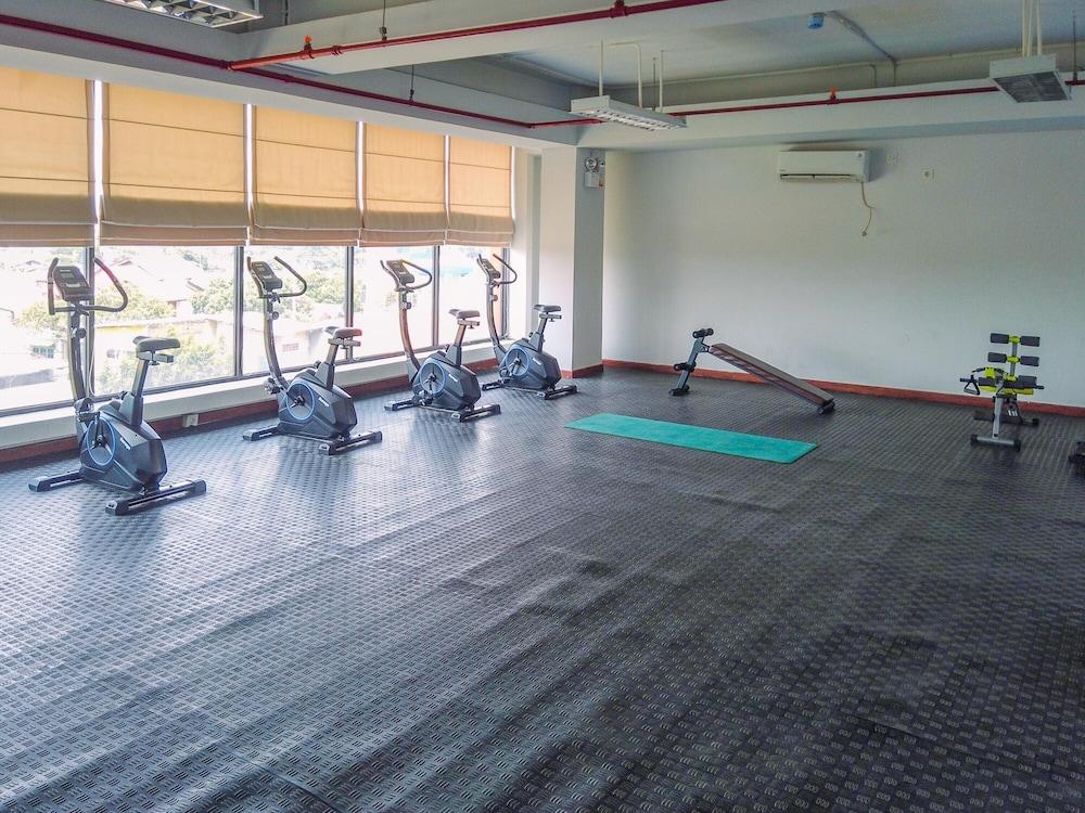 كومفرت ستوديو روم آت ديف أبارتمنت صالة الألعاب الرياضية